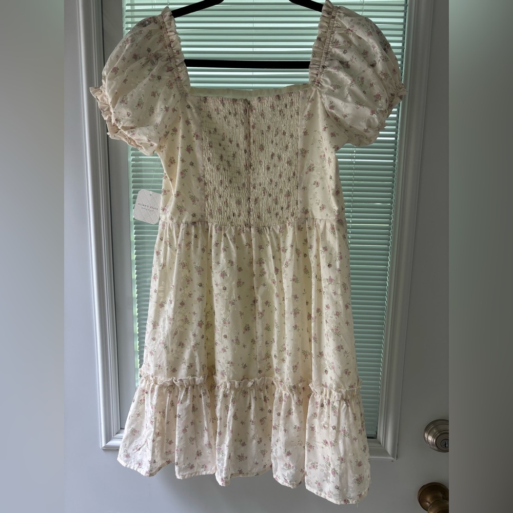 Altar’d State Floral Cream  Dress medium new with tags - Picture 4 of 6